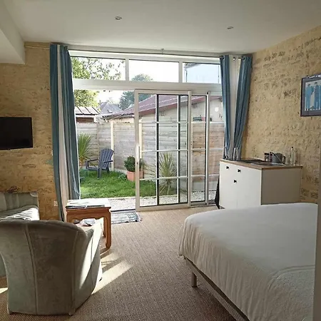 Vargas Avec Jardin - Omaha