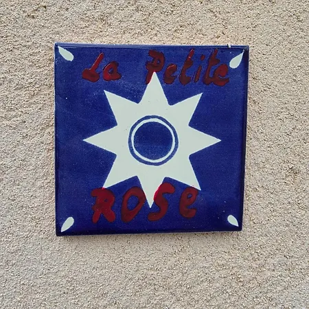 La Petite Rose - Independante Omaha Διαμέρισμα *