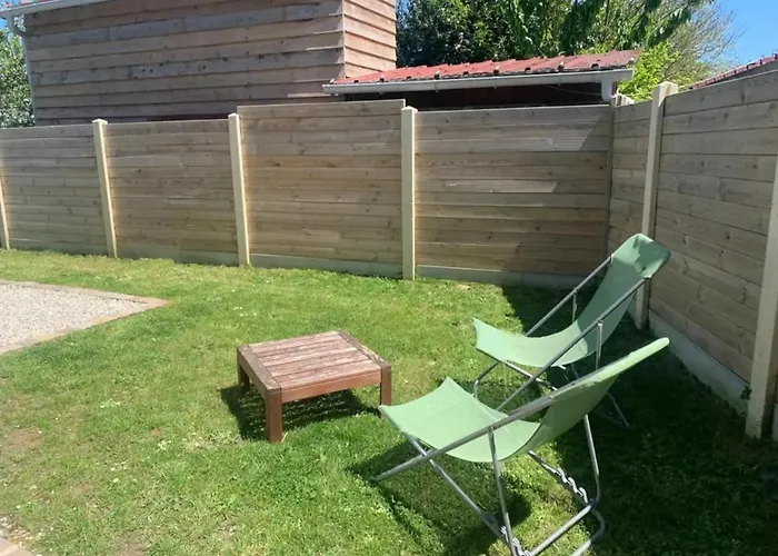 Vargas Avec Jardin - Omaha Apartment